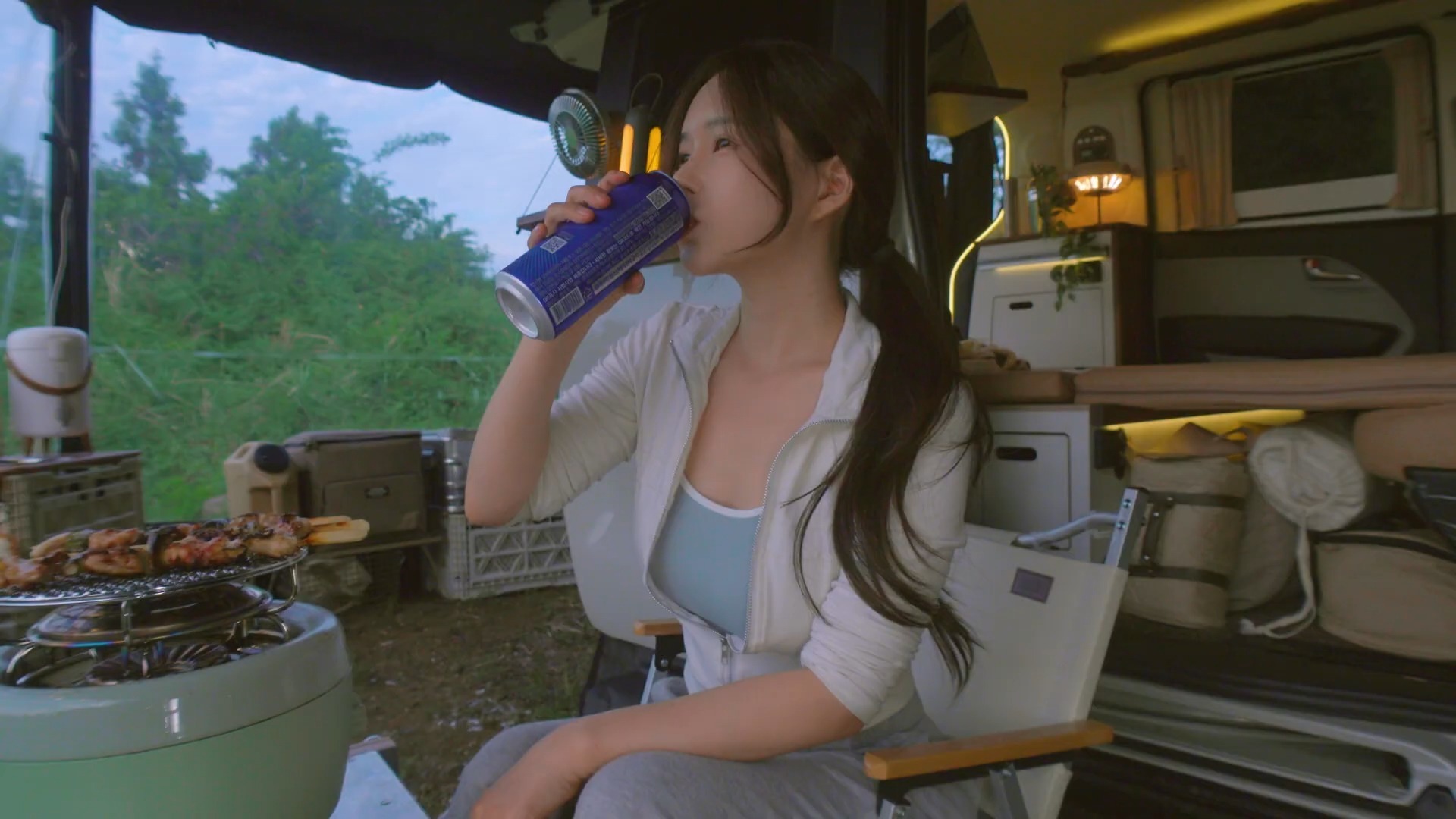 云南普洱亚洲象组团觅食 多部门加强监测